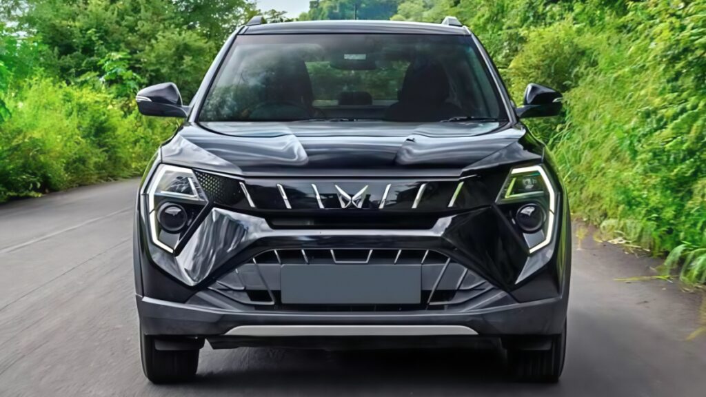 SUV Mahindra XUV 3XO